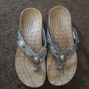 Vionic sandals
